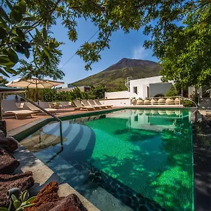 Il Gabbiano Relais In 2*, Stromboli Italie