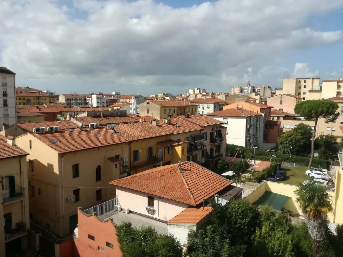 Treehouse Hotel Pisa
